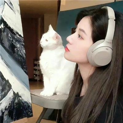 索女·丧尸·机关枪